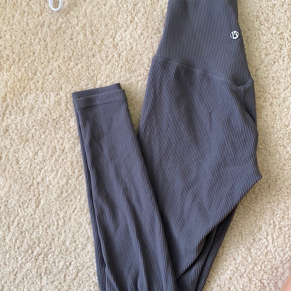 Buffbunny material girl ribbed legging